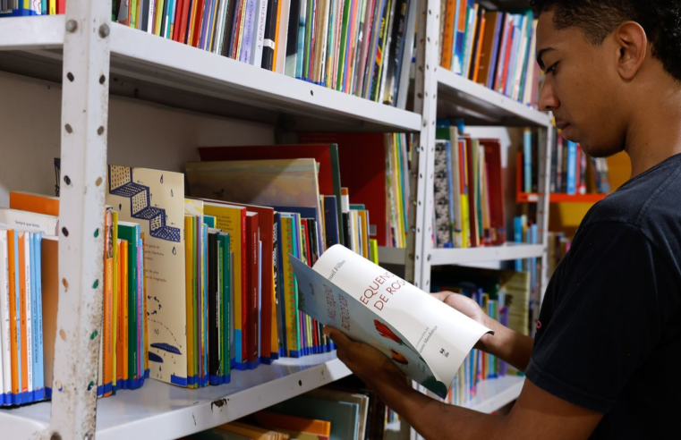 Alerj aprova formação de jovens para promover leitura e escrita no RJ