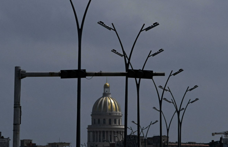 Cuba completa 3 meses sem receber combustível por bloqueio dos EUA