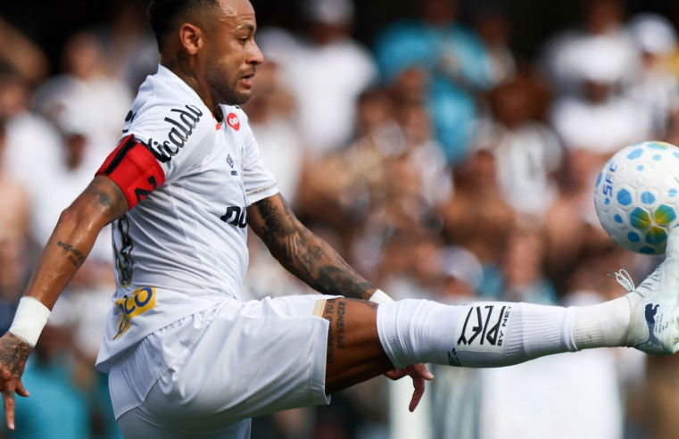 Neymar passa em branco na véspera de última convocação antes da Copa