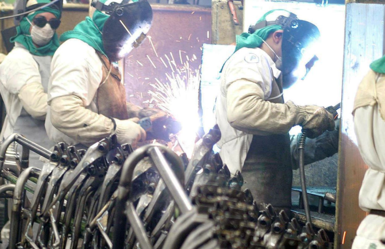 Indústria de máquinas e equipamentos começa 2026 em desaceleração